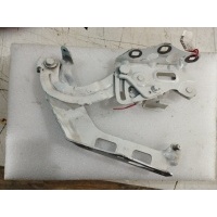 Петля капота Mercedes-Benz C-Class W205 A2058800828