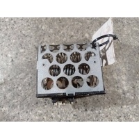 Сопротивление печки задний привод. Mercedes-Benz S-Класс W126 / C126 1988 0008212260