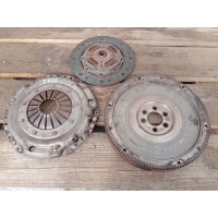 Комплект сцепления Seat Ibiza 4 2015 03L141025R,03L141032A,037105273C