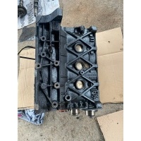 Blok двигателя низ renault 1.9 dci f9a
