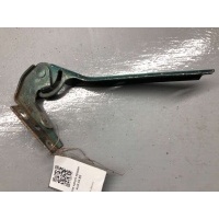 Петля капота правая Volkswagen Passat B5 1995 8D0823302B