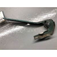 Петля капота левая Audi A4 B5 1995 8D0823301B