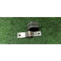 кронштейн глушителя Land Rover Range Rover III (LM) 2002-2012 2003 WCU000182