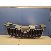 Решетка радиатора Skoda Fabia 5J 2007-2015 88530813802