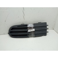 Решетка (заглушка) в бампер Перед. Лев. Volvo S40 / V50 (2004-2013) 2006 30657009