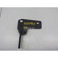 Кронштейн подножки Auger TRUCK FH (2013 - 2019) 82318843