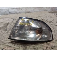 Поворотник левый Audi A4 B5 1998