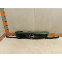 Решетка радиатора Opel Astra F 1996 6320026
