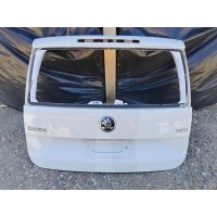 крышка (дверь) багажника Skoda Yeti 2016 5L6827025G
