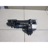 Кронштейн ручки VAG Q3 (8U) (2012 - 2018) 8U1837885