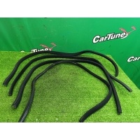 Уплотнители проемов Mercedes-Benz CLS W219 2006 A2196970151, A2196970351