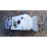 Петля двери задней правой Renault Master 2011 844000013r