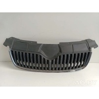 Решетка радиатора Skoda Roomster 1 2008 5J0853668A