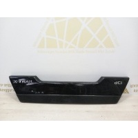 Накладка крышки багажника Nissan X-Trail 2 T31_ до Рестайлинг 2007-2011 90901JU00A
