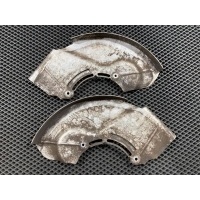 Кожух защитный тормозного диска Land Rover Range Rover 4 2020 LR082550,LR033277,LR089140,LR033276,LR082551,LR089139,CPLA2K005AG,CPLA2K004AG