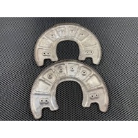 Кожух защитный тормозного диска Mercedes-Benz C W205 2021 A2054210320