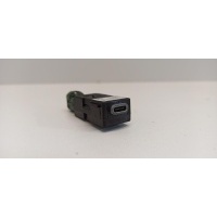 Skoda karoq порт разъем usb 3g50357262