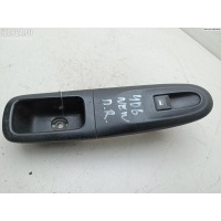 Кнопка стеклоподъемника переднего правого Peugeot 406 2002 26267