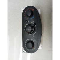Блок управления отопителем Renault Sandero 2014 275100922R