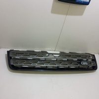Решетка радиатора Land Rover Discovery Sport 2014 LR097949