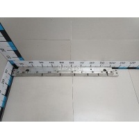 Балка подрадиаторная Land Rover Discovery Sport 2014 LR137900