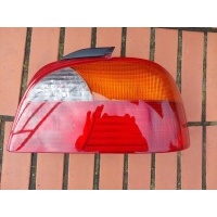 Toyota avensis t22 97 - 99 фара tyl задняя правый седан