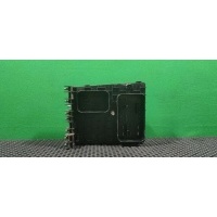 Блок предохранителей Volkswagen Passat B6 2006 1K0 937 124 P