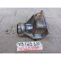 кронштейн полуоси BMW X3 2012 7601996