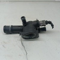 Фланец (тройник) системы охлаждения Seat Alhambra (2000-2010) 2007 038121132D