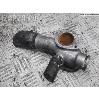 Фланец (тройник) системы охлаждения Volkswagen Passat B5 2000 038121133a