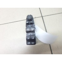 Блок управления стеклоподъемниками BMW 5-serie G30/G31/F90 2017 61316832733
