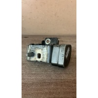 Петля двери правой верхняя Citroen C5 Mitsubishi 9035X0 9035X0