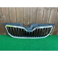 Skoda йети рестайлинг решетка радиатора верхняя крышка 5l0853343 ka1 / 653jr