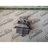 Петля капота правая Mercedes E W212 2009 A2129066301