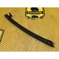 Направляющая стекла двери салазка Nissan Almera Classic B10 2007 8222395F0A