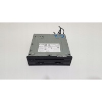 VW GOLF VII 7 RADIO CZYTNIK KART SD 3Q0035874A