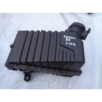 Obudowa filtra powietrza PASSAT B8 2.0 3Q0129607