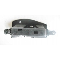Aud a5 2010 год домкрат крепление 8k9813685