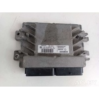 Блок управления двигателем Dacia Sandero 1 2012 8200483732,8200326380,S110140011A