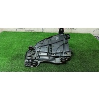 кронштейн фары VW Touareg 2002-2010 7L6941292