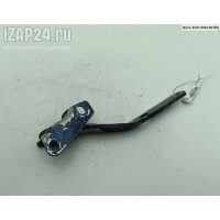 Петля капота правая Volkswagen Passat B4 1994 3A0823302A