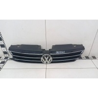 Решетка радиатора Volkswagen Jetta 6 Restail