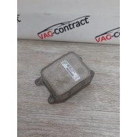 Радиатор масляный Volkswagen Polo 6 2020 04E117021K