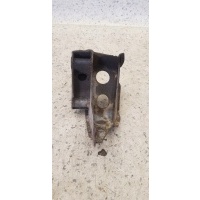 Лапа крепление кпп nissan almera n15 2.0 16v