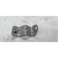 UCHWYT WSPORNIK BŁOTNIKA AUDI A4 B9 8W0821471