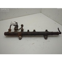 Рампа (рейка) топливная Opel Vivaro 2003 8200347176
