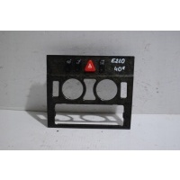 RAMKA PANEL PRZEŁĄCZNIKÓW MERCEDES W210 2108210071