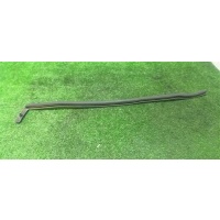 уплотнитель двери VW Touareg 2002-2010 7L0839762D