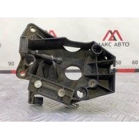 Б/У крепление педали (Кронштейн) Mercedes-Benz C-Class W202 1997 A1110703324, <strong>-Б/У Детали сняты с АВТОМОБИЛЯ</strong>