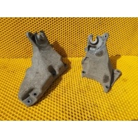 Кронштейн двигателя Mercedes S-Class W221 2006 A2722234604